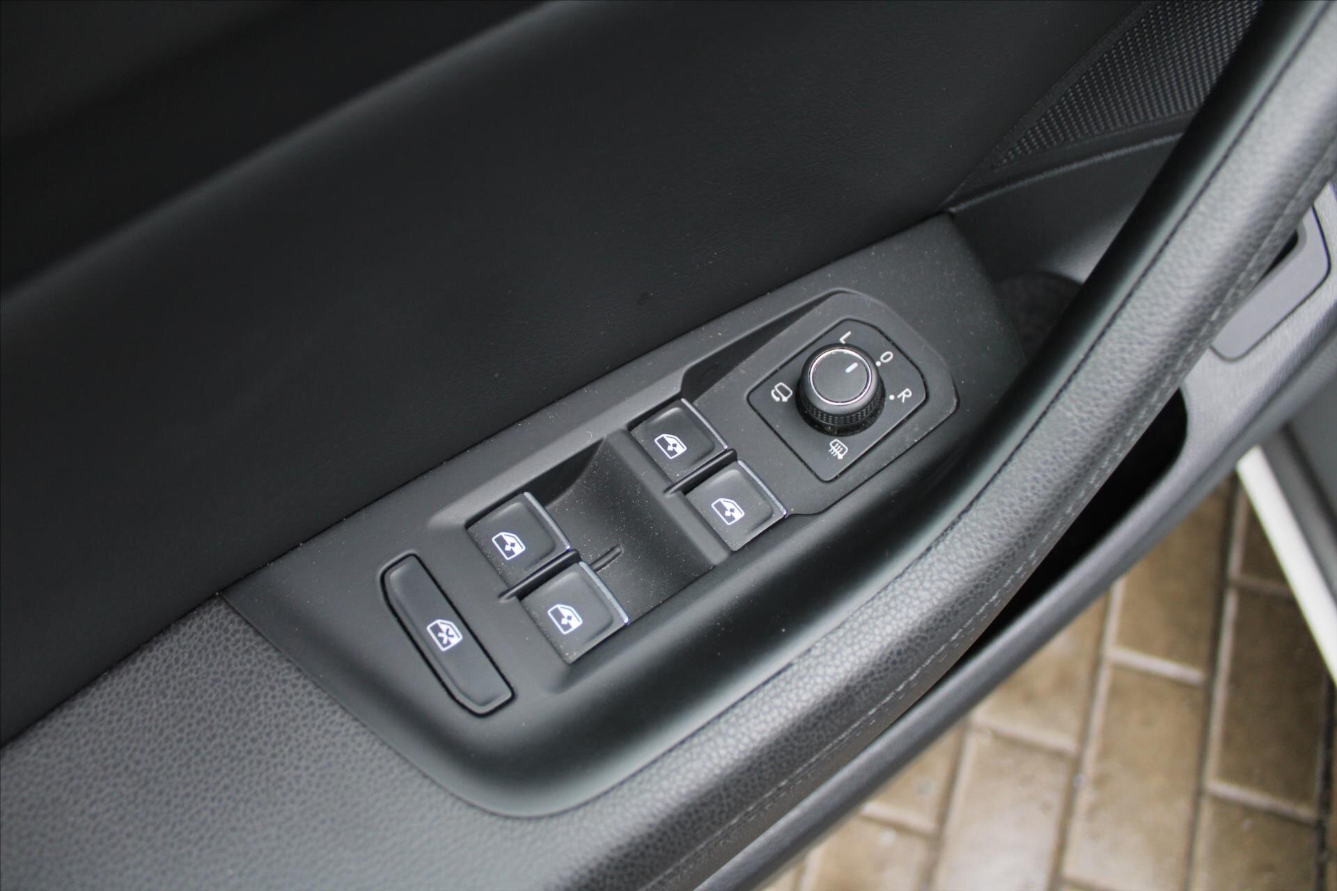 Volkswagen Passat Kombi 2,0 l 176 kw