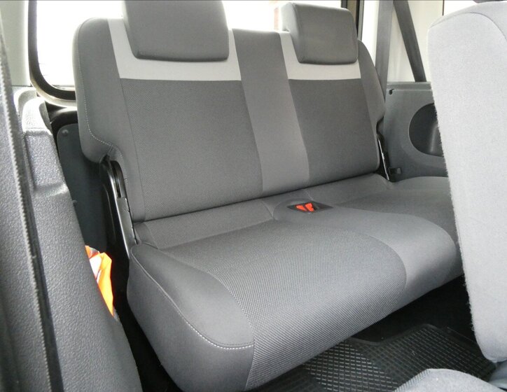 Volkswagen Caddy Kombi 1,6 l 75 kw