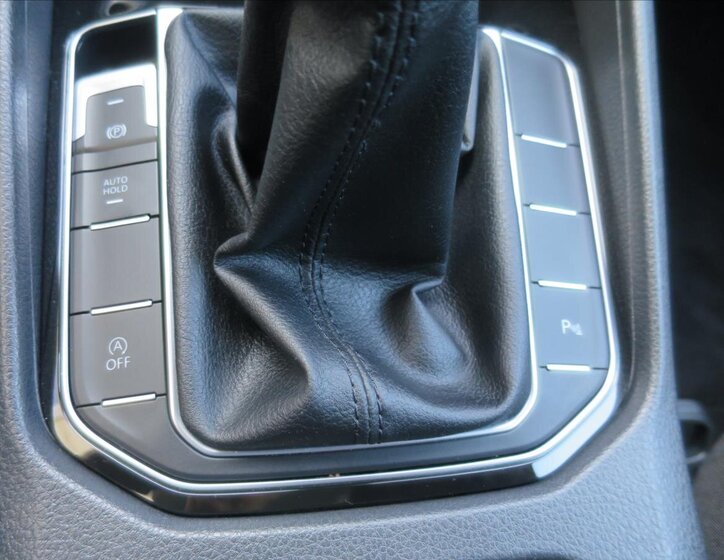 Volkswagen Golf Sportsvan Kombi 1,4 l 92 kw