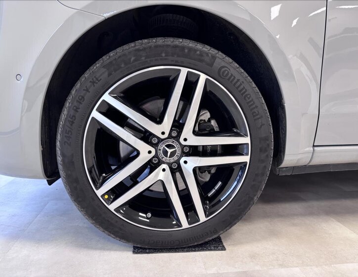 Mercedes-Benz Třídy V Kombi 2,0 l 174 kw