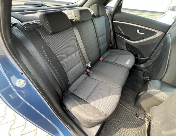 Hyundai i30 Hatchback 1,6 l 81 kw