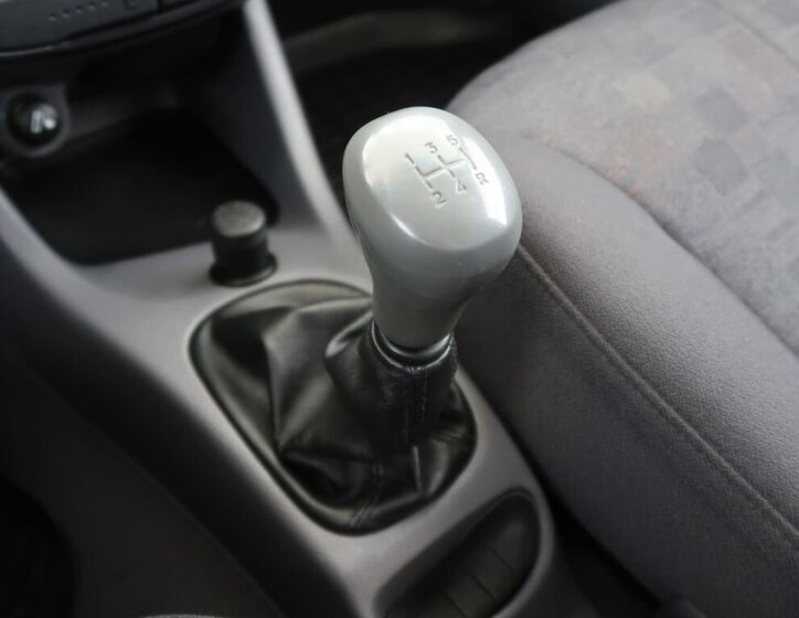 Hyundai Accent Hatchback 1,3 l 63 kw