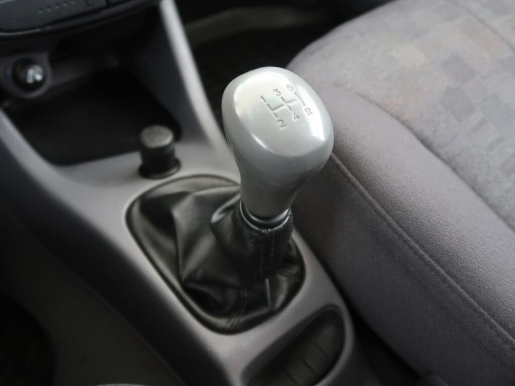 Hyundai Accent Hatchback 1,3 l 63 kw