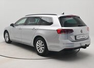 Volkswagen Passat Kombi 2,0 l 110 kw