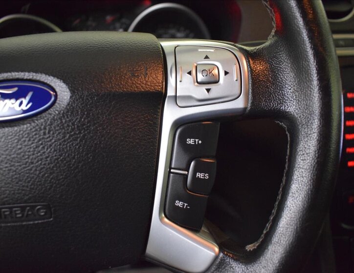 Ford S-MAX MPV 1,6 l 118 kw