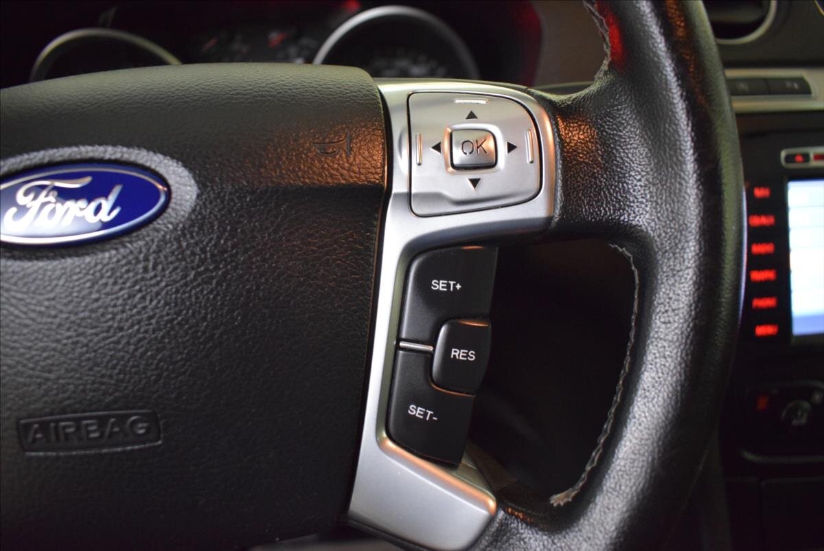 Ford S-MAX MPV 1,6 l 118 kw