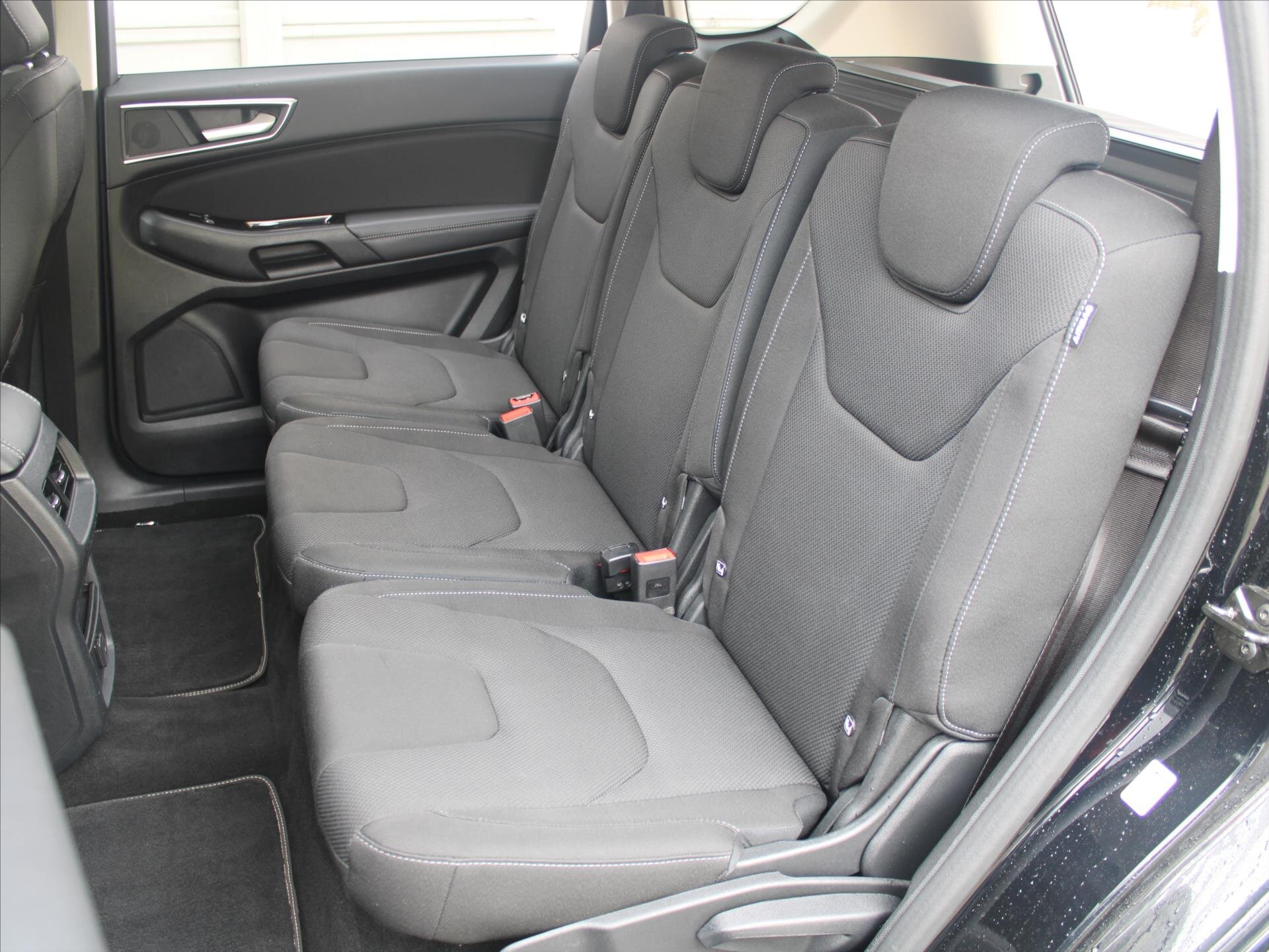 Ford S-MAX MPV 2,0 l 132 kw