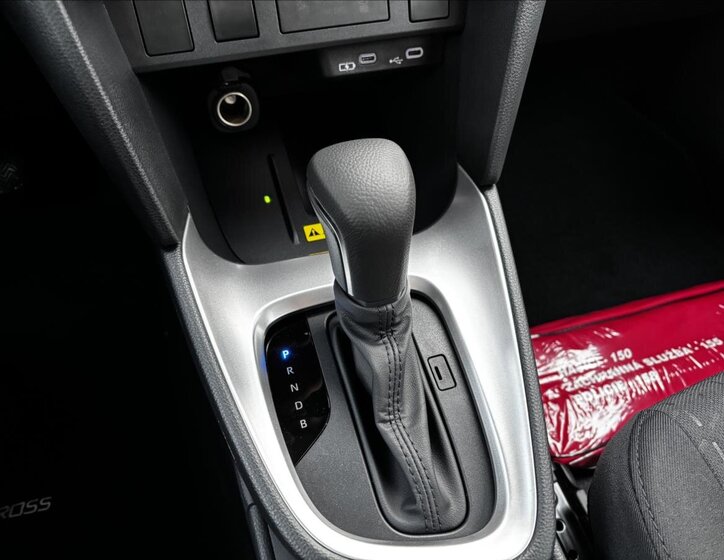Toyota Yaris Cross SUV 1,5 l 68 kw