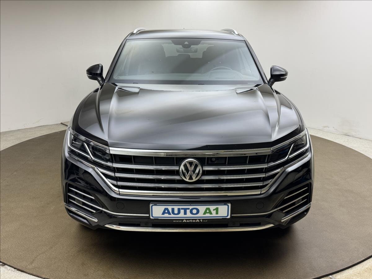 Volkswagen Touareg SUV / Terénní 3,0 l 210 kw
