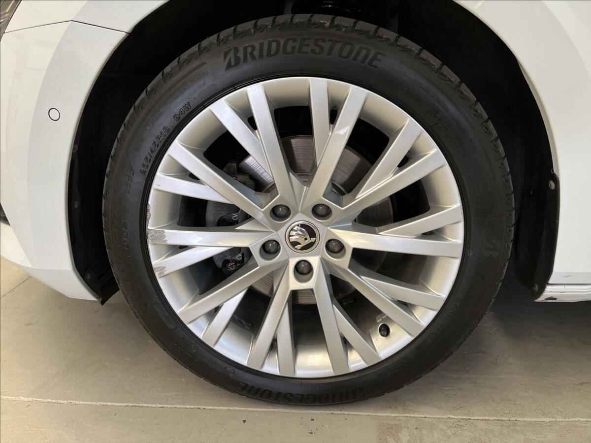 Škoda Superb Kombi 2,0 l 147 kw