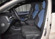 Volvo EX30 SUV / Terénní 0,0 315 kw