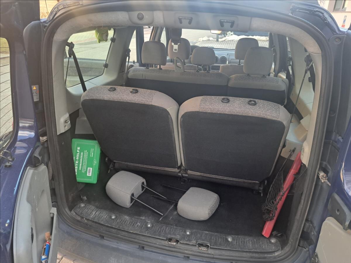 Dacia Logan Kombi 1,6 l 64 kw