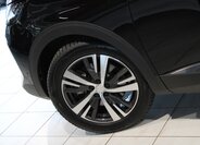 Peugeot 3008 SUV / Terénní 1,6 l 165 kw