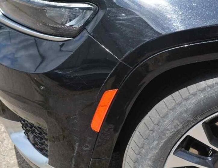 Jeep Grand Cherokee 8