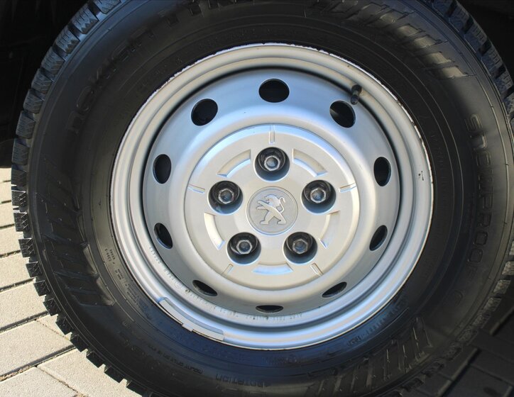 Peugeot Boxer Ostatní 2,2 l 121 kw