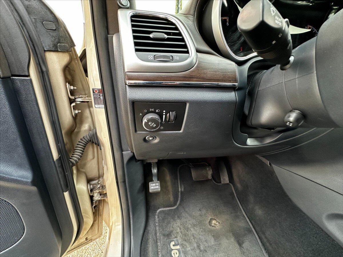 Jeep Grand Cherokee Kombi 3,0 l 184 kw