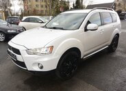 Mitsubishi Outlander SUV 2,3 l 130 kw