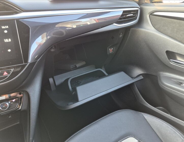 Opel Corsa Hatchback 0,0 100 kw