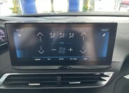 Peugeot 3008 SUV / Terénní 1,5 l 96 kw