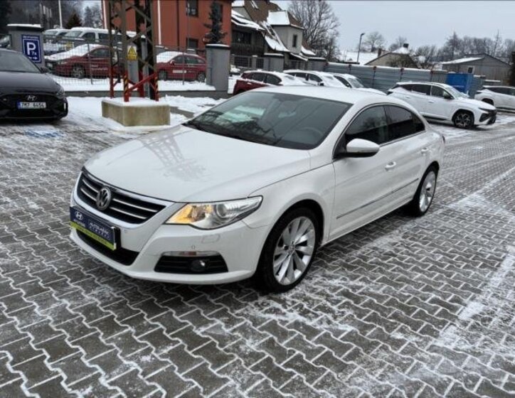 Volkswagen Passat CC Sedan 1,8 l 118 kw