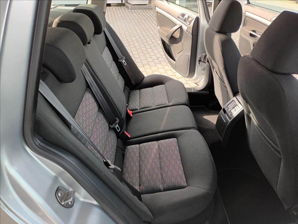 Škoda Octavia Kombi 1,4 l 90 kw