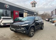 Jeep Cherokee SUV / Terénní 3,2 l 200 kw