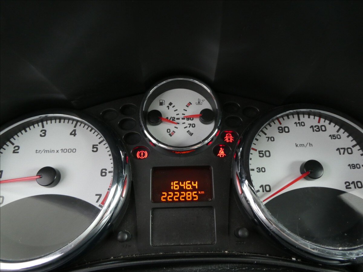 Peugeot 207 Kabriolet 1,6 l 88 kw