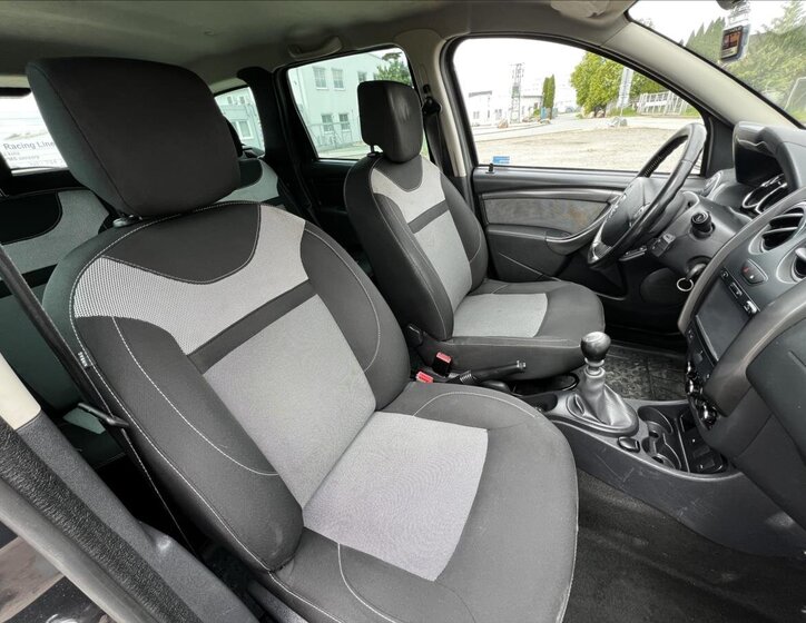 Dacia Duster SUV 1,5 l 80 kw