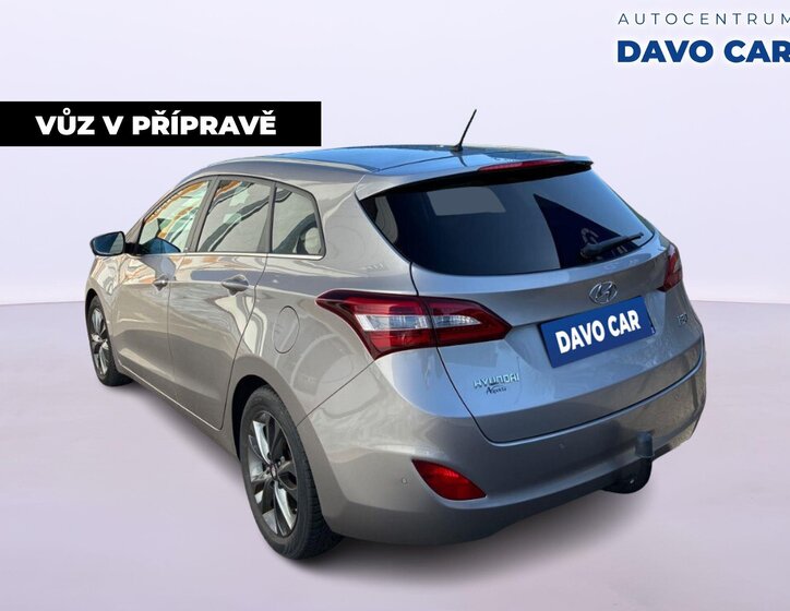 Hyundai i30 Kombi 1,6 l 99 kw