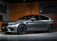 BMW M5 1
