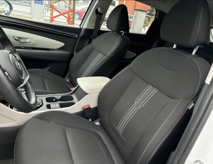 Hyundai Tucson SUV 1,6 l 110 kw