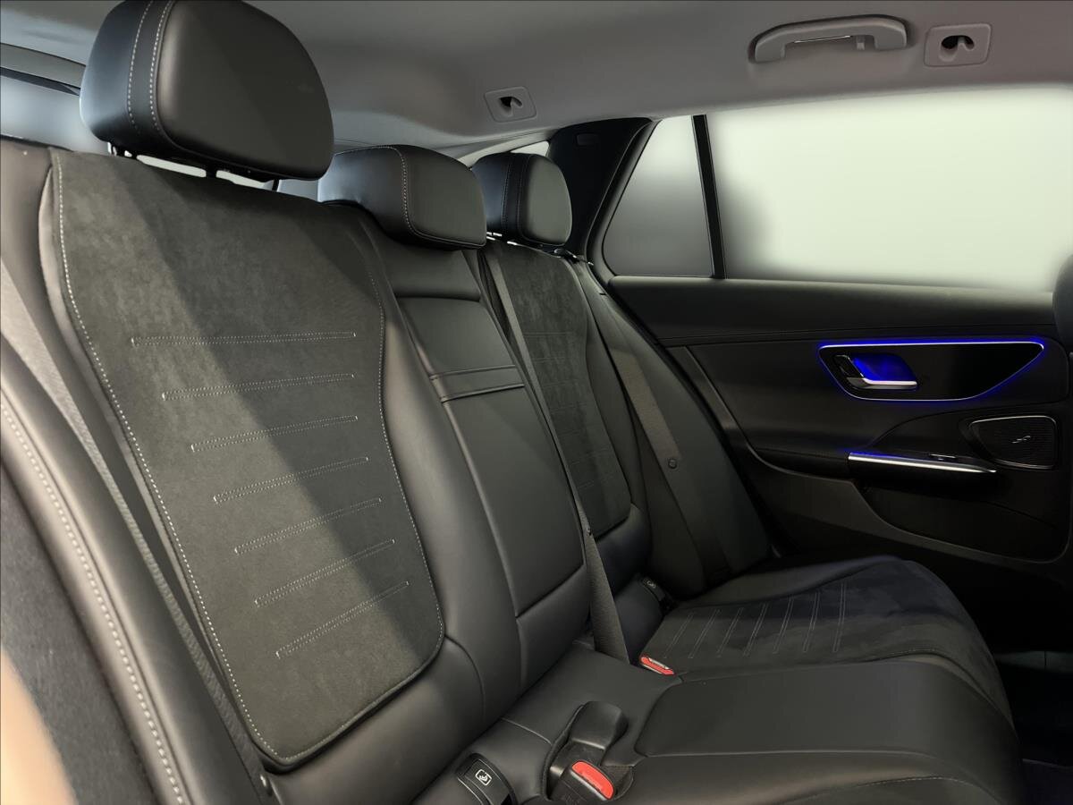 Mercedes-Benz Třídy C Kombi 2,0 l 145 kw