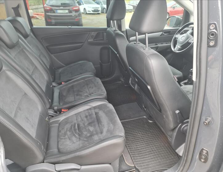 Volkswagen Sharan 16