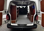 Volkswagen Transporter 24