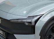 Volvo EX30 5