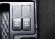 Toyota Yaris Hatchback 1,5 l 55 kw