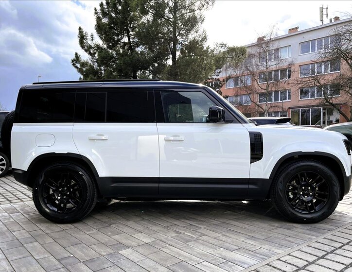 Land Rover Defender SUV / Terénní 3,0 l 147 kw