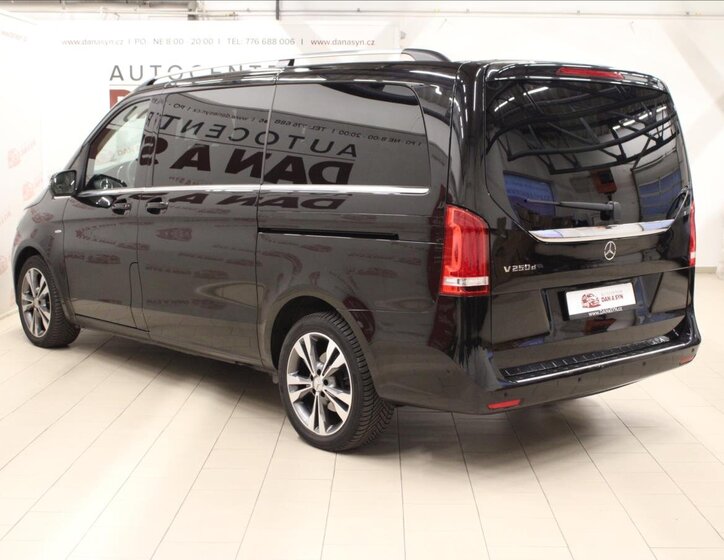 Mercedes-Benz Třídy V Kombi 2,1 l 140 kw