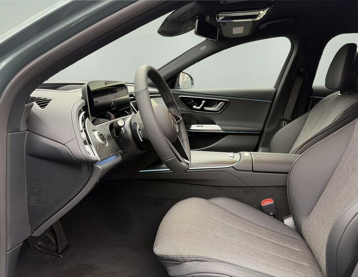 Mercedes-Benz Třídy E 13