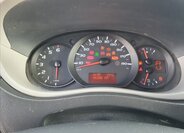 Nissan NV400 Sklápěč 2,3 l 120 kw