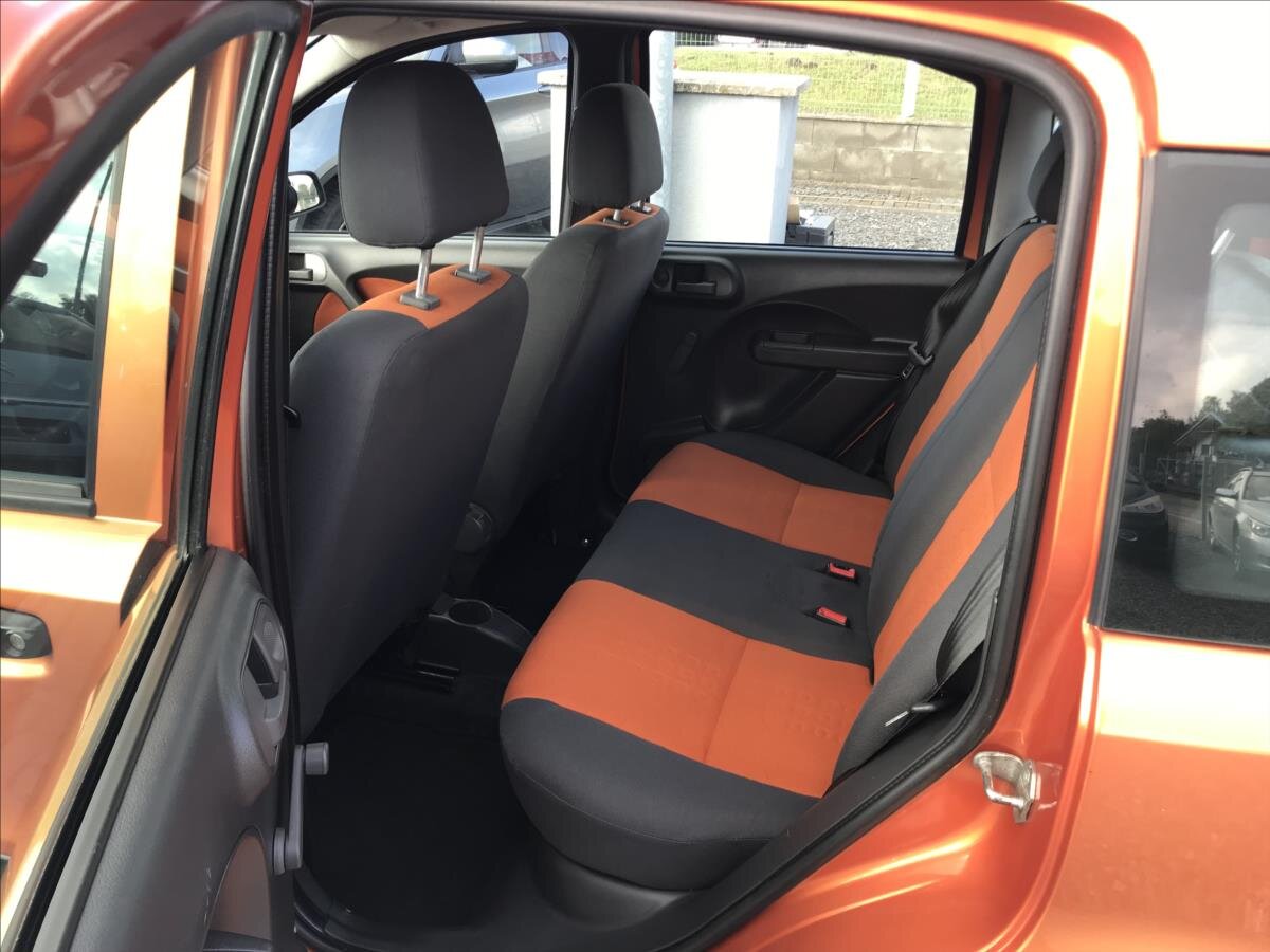 Fiat Panda Hatchback 1,2 l 44 kw