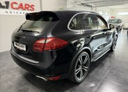 Porsche Cayenne 5