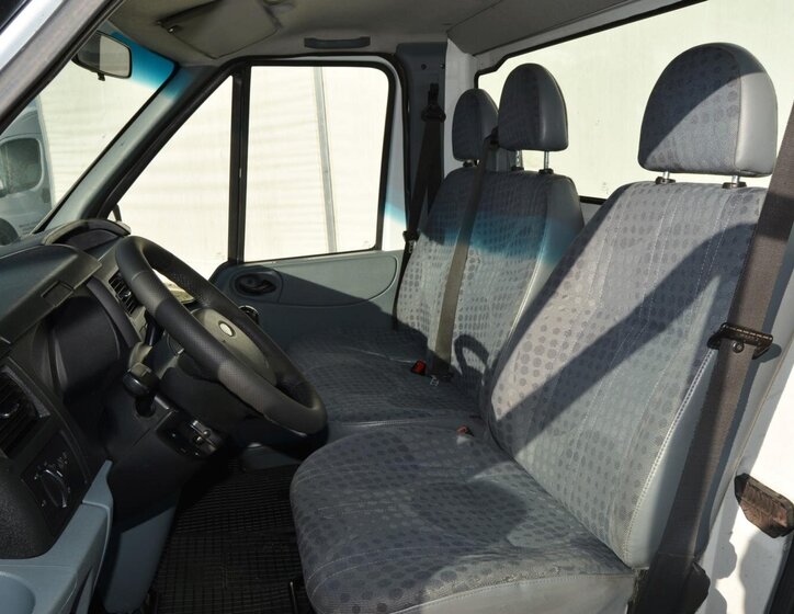 Ford Transit Valník 2,2 l 63 kw