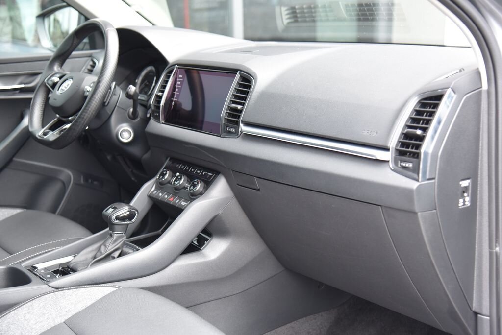 Škoda Karoq SUV / Terénní 1,5 l 110 kw