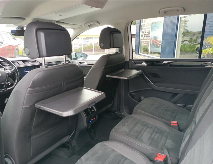 Volkswagen Touran 21