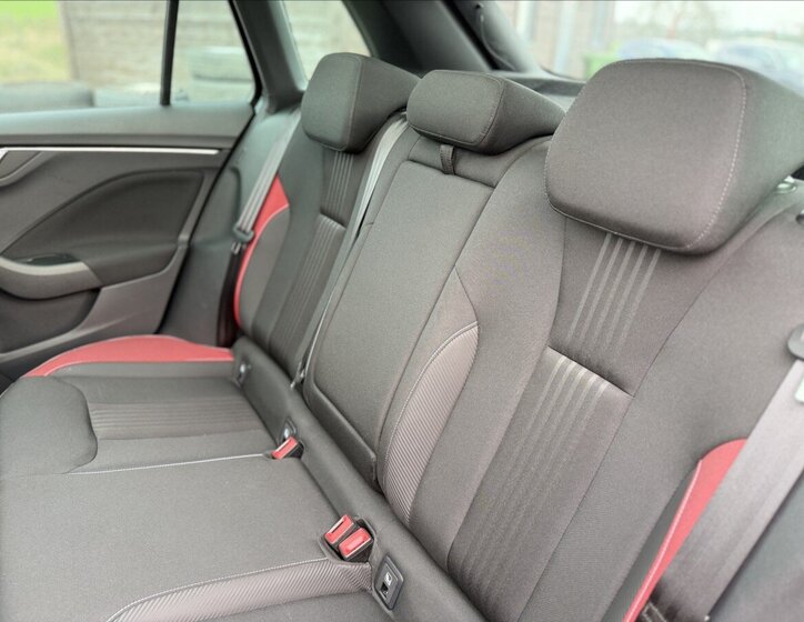 Škoda Kamiq SUV / Terénní 1,5 l 110 kw