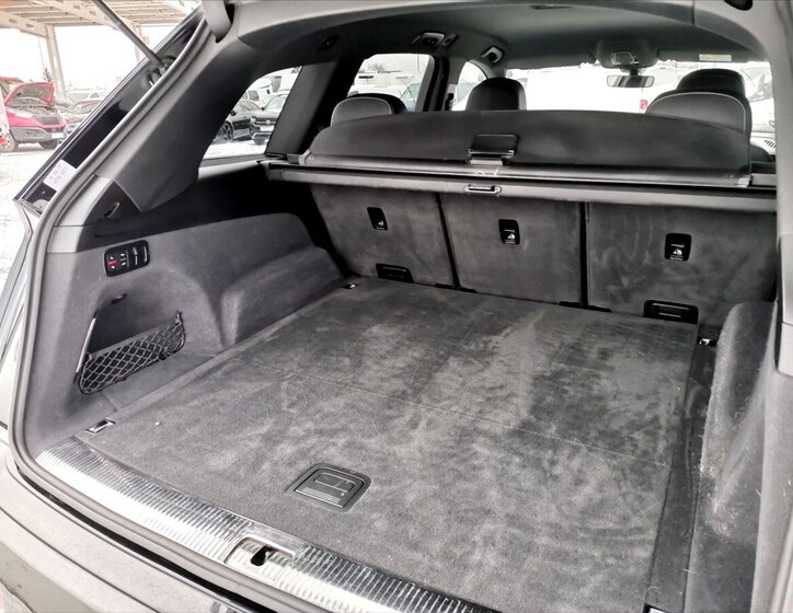 Audi Q7 SUV 3,0 l 200 kw