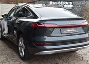 Audi e-tron SUV 0,0 300 kw