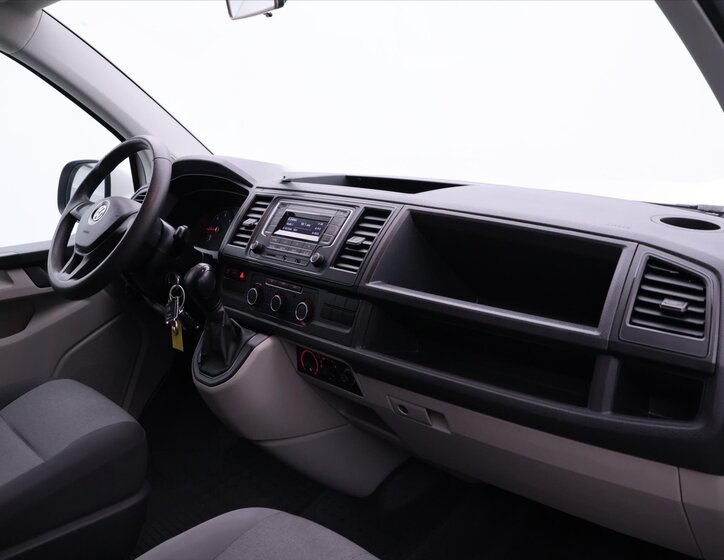 Volkswagen Transporter Kombi 2,0 l 110 kw