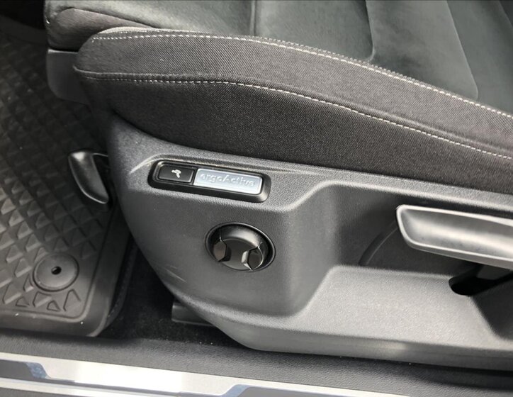 Volkswagen Tiguan Allspace 21